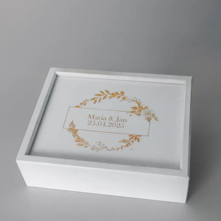 Holzbox Weiß Hochzeit Schleierkraut USB Stick Gold Wedding