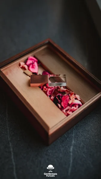 Holzbox Fotobox Hochzeit Marry mit Rose USB-Stick