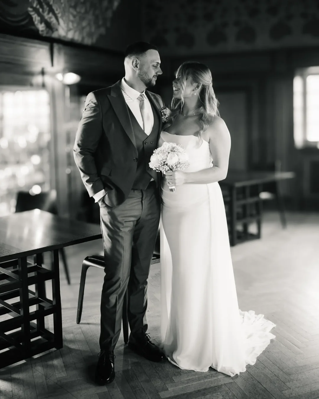 Hochzeit Maria Jan Fünf Fingerturm Darmstadt Schwarz Weiß Bild