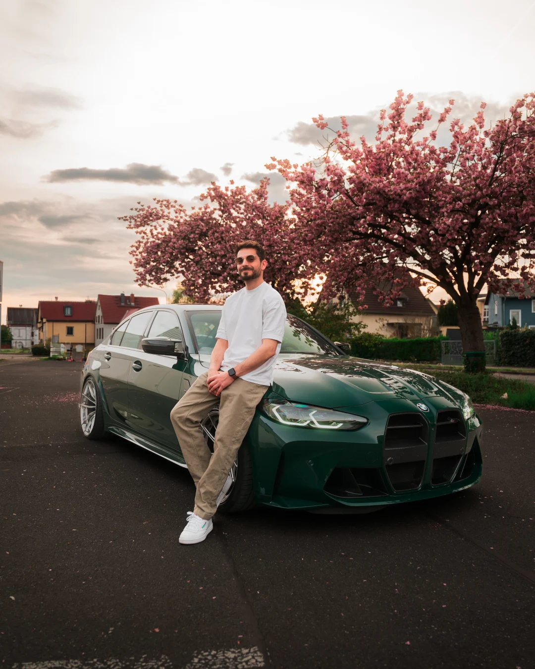BMW M3 British Racing Green BMW Individual farbton Tuning Gewindefahrwerk Male Model Potrait Kirchblüten